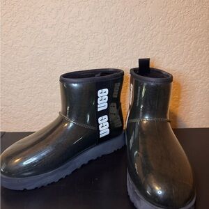 UGG Classic Clear Mini boots